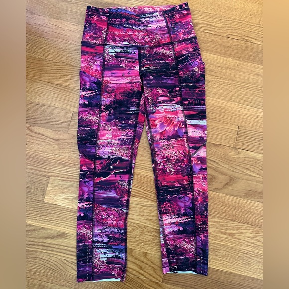 Lululemon Fast and Free HR Crop Leggings Size 2 - Picture 2 of 16
